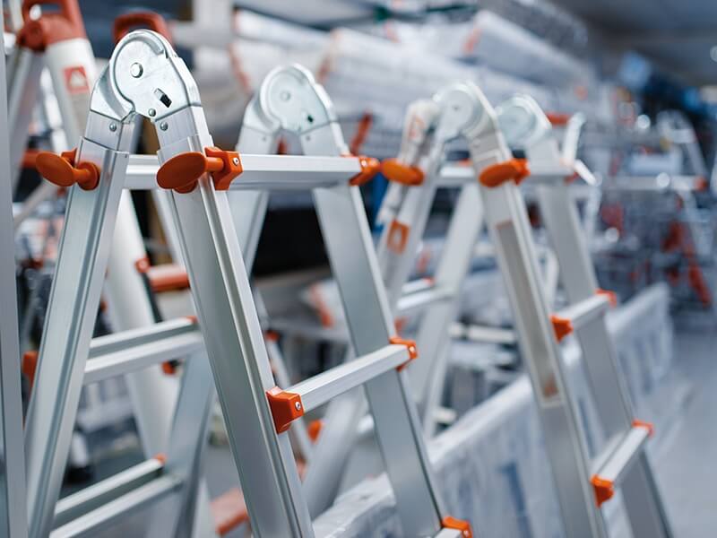 Endüstriyel Kullanımda Alüminyum Merdivenlerin Önemi